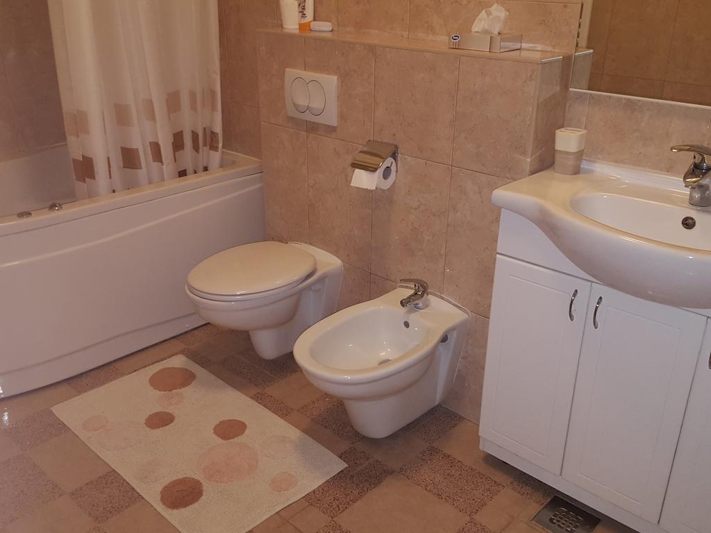 Apartman Maksimir Lux Zagreb-145M2 Екстер'єр фото