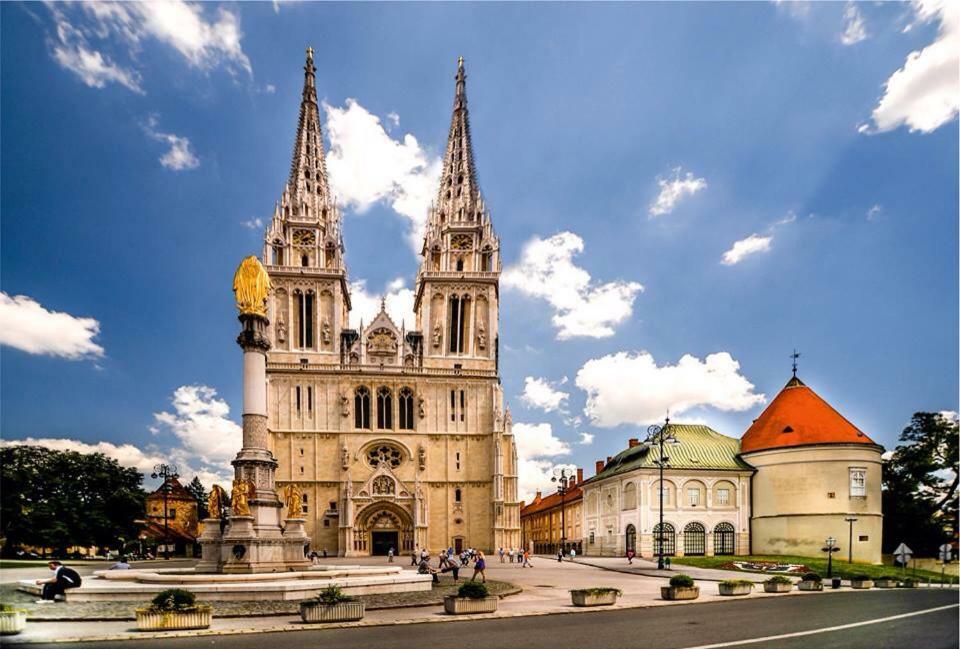 Apartman Maksimir Lux Zagreb-145M2 Екстер'єр фото